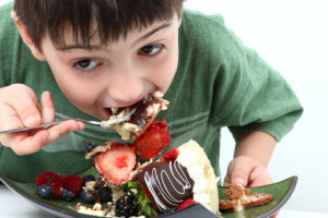 Eating junk food, sweets, unhealthy, blood sugar, obesity