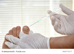 Lidocaine being used on toe